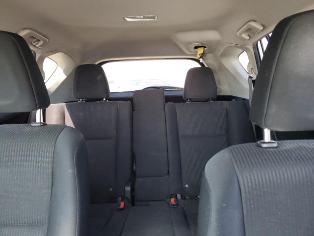 Photo 10 from auction – 2016 TOYOTA RAV4 LE with VIN JTMBFREV0GJ082851
