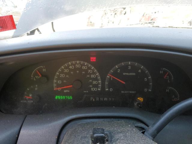 Photo 9 from auction – 2000 FORD F150 with VIN 1FTRX17W0YNB16154