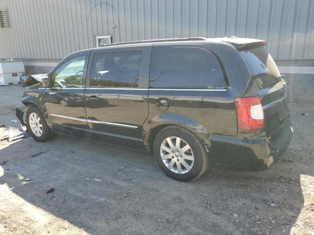 Photo 2 from auction – 2014 CHRYSLER TOWN & COU with VIN 2C4RC1BG0ER209279