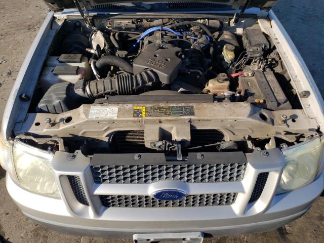 Photo 11 from auction – 2004 FORD EXPLORER S with VIN 1FMZU67K94UA14530