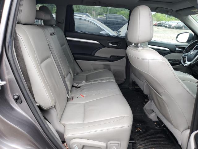 Photo 11 from auction – 2015 TOYOTA HIGHLANDER with VIN 5TDJKRFH4FS190648