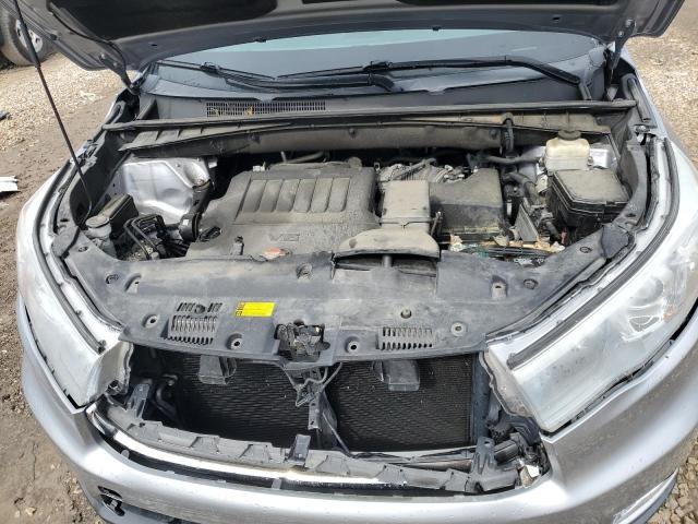 Photo 12 from auction – 2016 TOYOTA HIGHLANDER with VIN 5TDDKRFH2GS335832