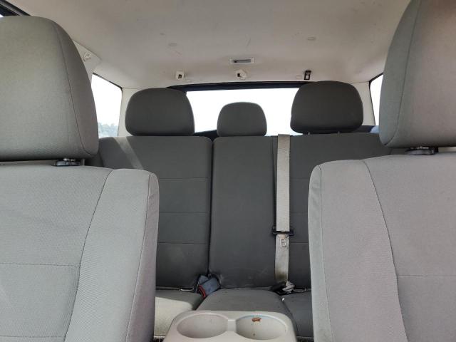 Photo 10 from auction – 2012 FORD ESCAPE XLS with VIN 1FMCU0C79CKA03574