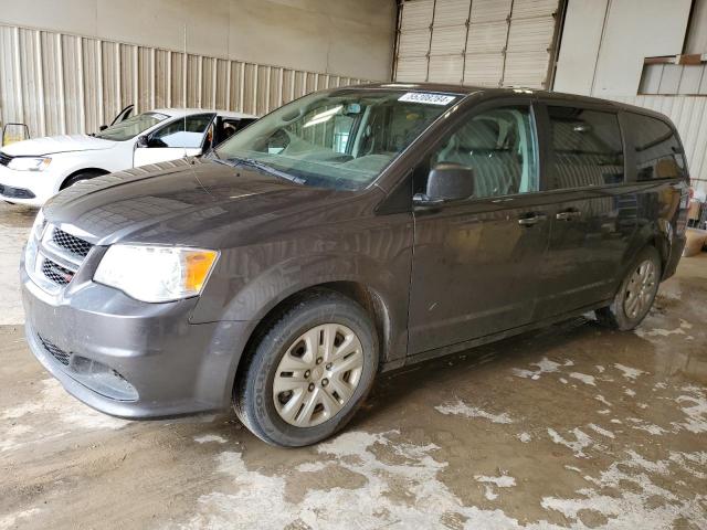 DODGE GRAND CARA 2018 with VIN 2C4RDGBG1JR170437 - Photo from auction
