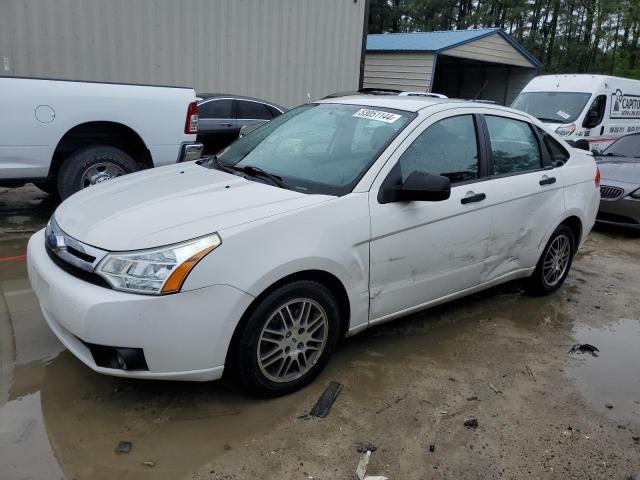 FORD FOCUS SE 2010 with VIN 1FAHP3FN1AW137701 - Photo from auction