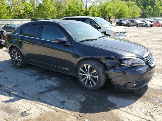 Photo 4 from auction – 2014 CHRYSLER 200 TOURIN with VIN 1C3CCBBG1EN115473