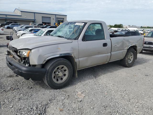 CHEVROLET SILVERADO 2005 with VIN 1GCEC14X25Z352400 - Photo from auction