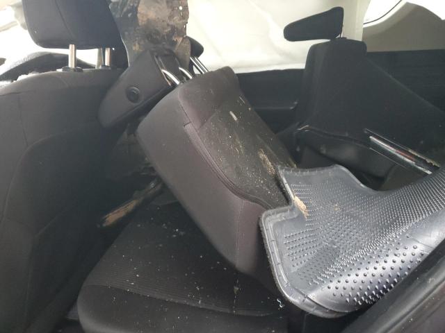 Photo 11 from auction – 2016 TOYOTA RAV4 LE with VIN JTMBFREV6GJ096981