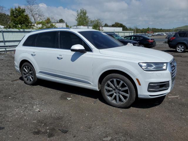 Photo 4 from auction – 2017 AUDI Q7 PREMIUM with VIN WA1LAAF7XHD004270
