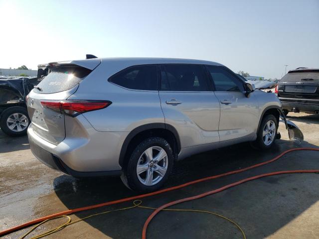 Photo 3 from auction – 2023 TOYOTA HIGHLANDER with VIN 5TDZARAH2PS517627