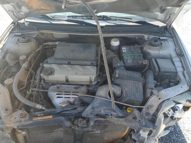 Photo 11 from auction – 2010 MITSUBISHI GALANT FE with VIN 4A32B2FF5AE002130