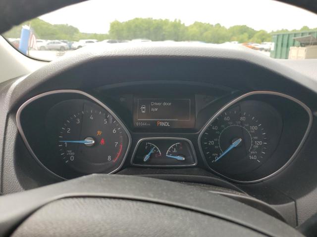 Photo 9 from auction – 2015 FORD FOCUS SE with VIN 1FADP3F21FL339595