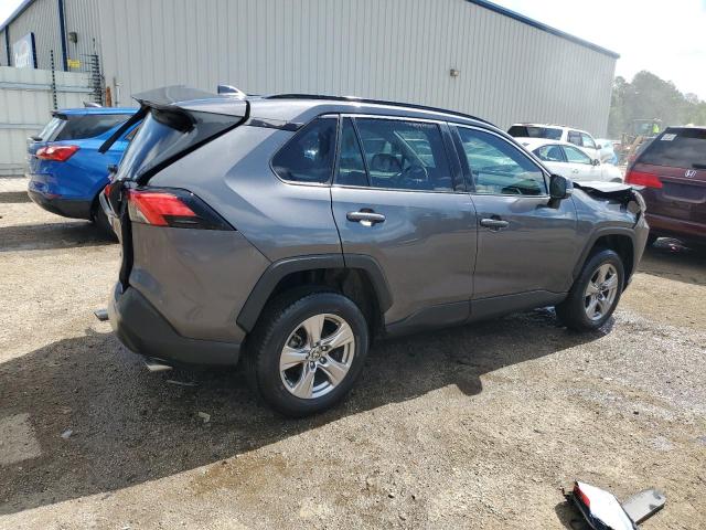 Photo 3 from auction – 2022 TOYOTA RAV4 XLE with VIN 2T3W1RFV0NC199599