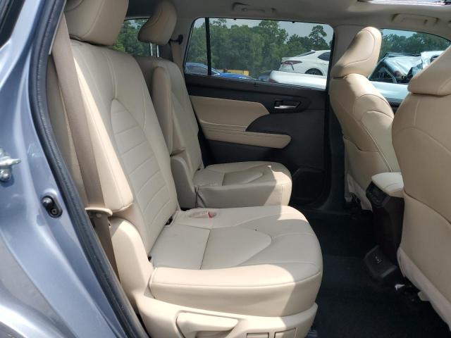 Photo 11 from auction – 2022 TOYOTA HIGHLANDER with VIN 5TDGZRAH1NS099414