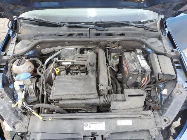 Photo 11 from auction – 2017 VOLKSWAGEN JETTA S with VIN 3VW2B7AJ8HM302113