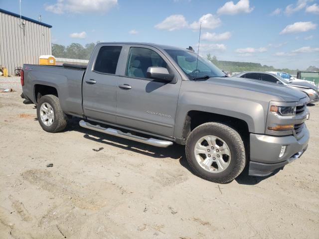 Photo 4 from auction – 2017 CHEVROLET SILVERADO with VIN 1GCVKREC7HZ165865