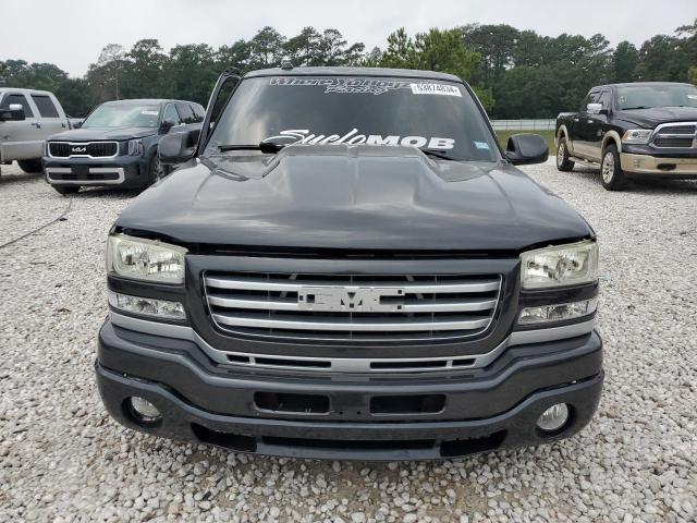 Photo 5 from auction – 2005 GMC NEW SIERRA with VIN 2GTEC13T851205019
