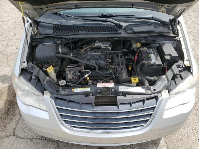 Photo 12 from auction – 2009 CHRYSLER TOWN & COU with VIN 2A8HR44EX9R656837