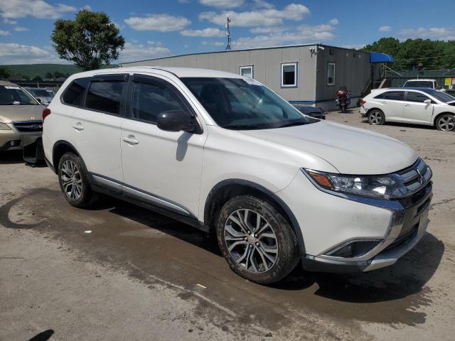 Photo 4 from auction – 2016 MITSUBISHI OUTLANDER with VIN JA4AZ3A33GZ032073