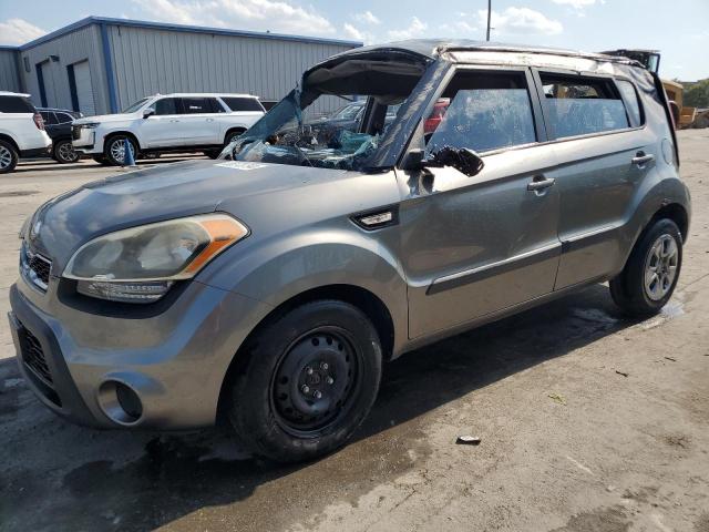 KIA SOUL 2013 with VIN KNDJT2A52D7601537 - Photo from auction