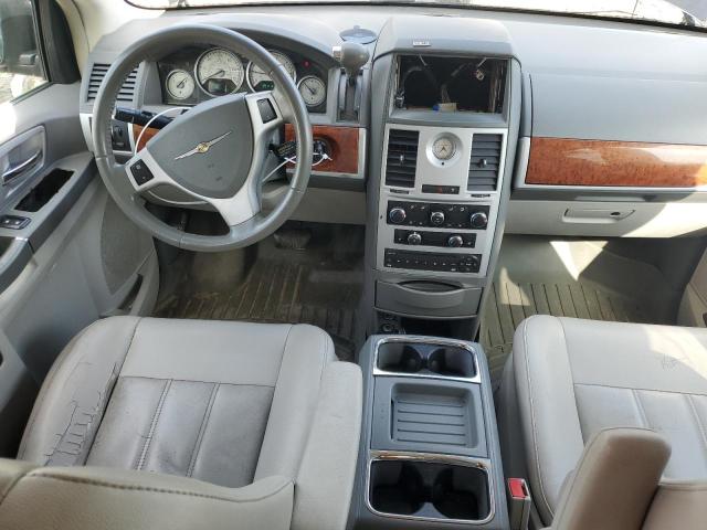 Photo 8 from auction – 2009 CHRYSLER TOWN & COU with VIN 2A8HR54189R625086