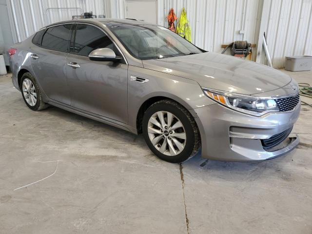 Photo 4 from auction – 2016 KIA OPTIMA EX with VIN 5XXGU4L30GG116095