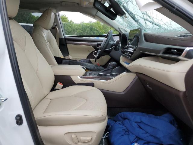 Photo 7 from auction – 2022 TOYOTA HIGHLANDER with VIN 5TDYZRAH3NS139562