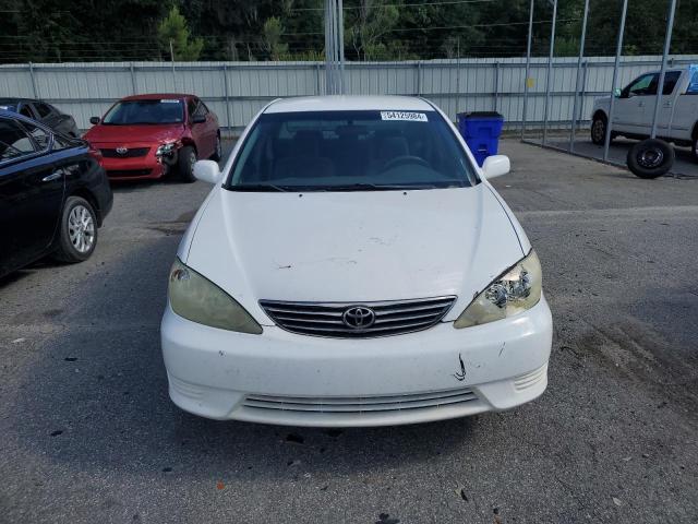 Photo 5 from auction – 2005 TOYOTA CAMRY LE with VIN 4T1BE32K85U382252