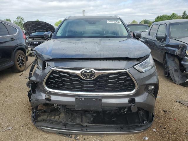 Photo 5 from auction – 2021 TOYOTA HIGHLANDER with VIN 5TDFZRBH4MS145391