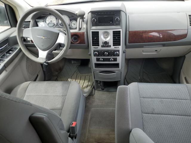 Photo 8 from auction – 2009 CHRYSLER TOWN & COU with VIN 2A8HR44EX9R656837