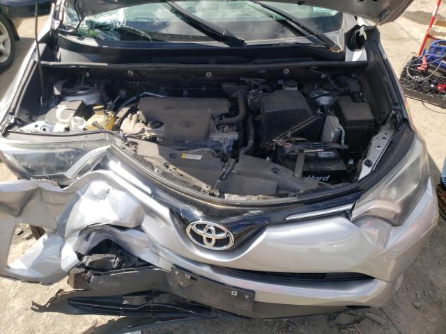 Photo 12 from auction – 2016 TOYOTA RAV4 LE with VIN 2T3BFREV2GW435804