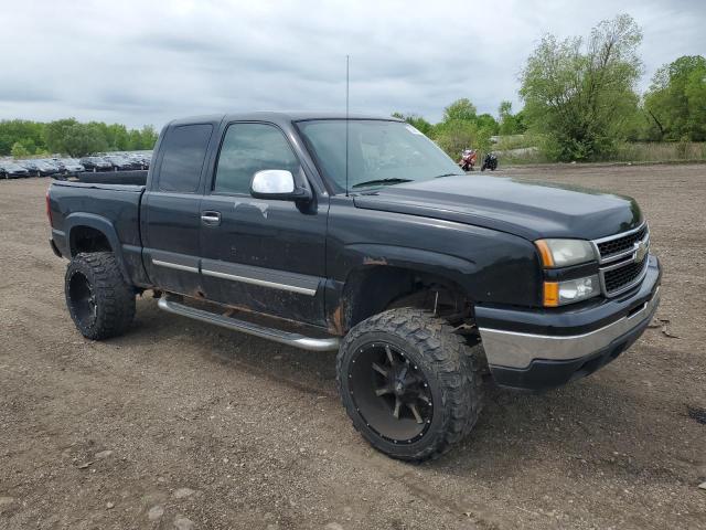 Photo 4 from auction – 2006 CHEVROLET silverado with VIN 1GCEC19T76Z257841