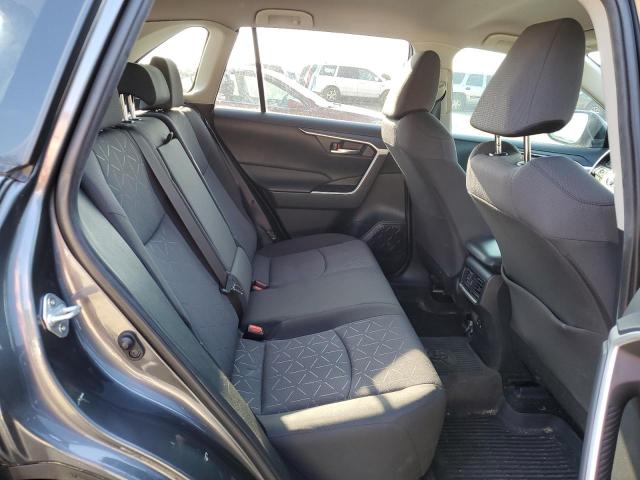 Photo 11 from auction – 2020 TOYOTA RAV4 XLE with VIN JTMW1RFVXLD046088