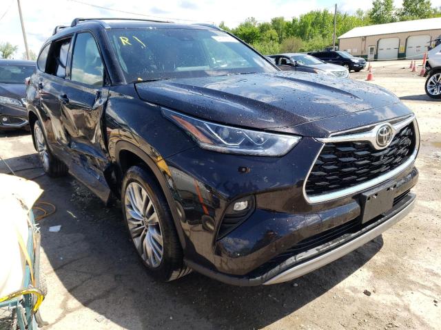 Photo 4 from auction – 2022 TOYOTA HIGHLANDER with VIN 5TDFZRBH8NS235404