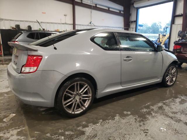 Photo 3 from auction – 2011 TOYOTA SCION TC with VIN JTKJF5C70B3014032