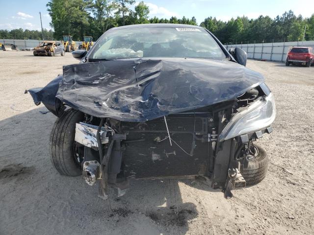 Photo 5 from auction – 2019 CHRYSLER 200 LIMITE with VIN 1C3CCCAB6GN101406