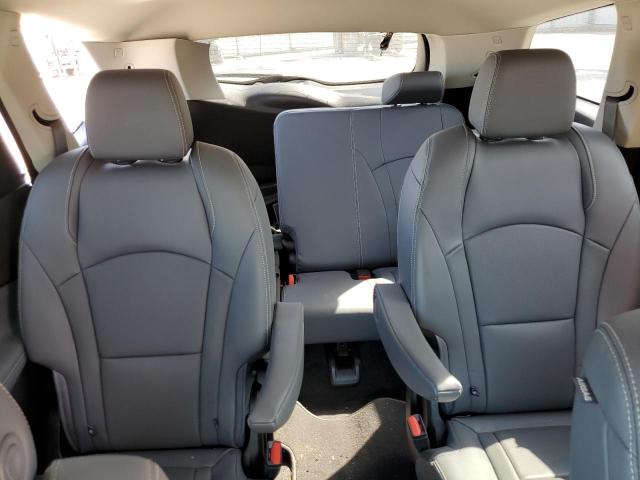 Photo 10 from auction – 2019 BUICK ENCLAVE ES with VIN 5GAERBKW1KJ241086
