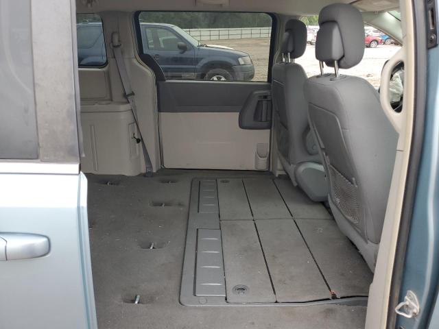 Photo 11 from auction – 2010 CHRYSLER TOWN & COU with VIN 2A4RR4DE3AR287068