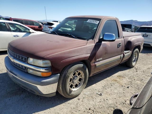 CHEVROLET SILVERADO 2000 with VIN 1GCEC14V8YZ192252 - Photo from auction