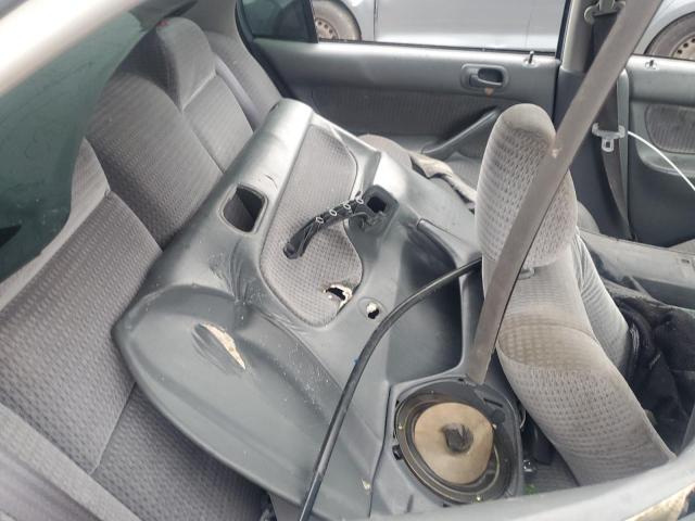 Photo 10 from auction – 2000 HONDA CIVIC BASE with VIN 2HGEJ6618YH501264