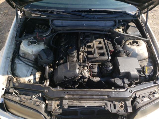 Photo 11 from auction – 2000 BMW 323 I with VIN WBAAM3331YFP66227
