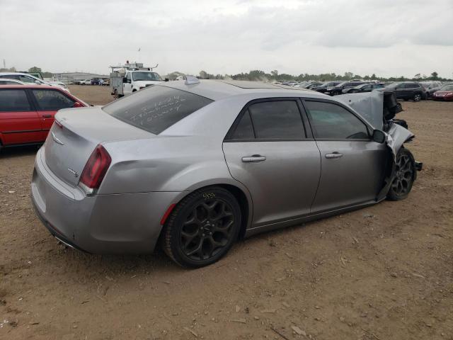 Photo 3 from auction – 2017 CHRYSLER 300 S with VIN 2C3CCAGG0HH622235