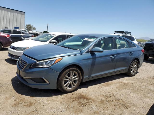 HYUNDAI SONATA SE 2017 with VIN 5NPE24AF8HH589985 - Photo from auction