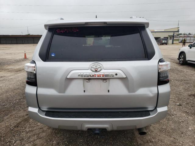 Photo 6 from auction – 2018 TOYOTA 4RUNNER SR with VIN JTEZU5JR0J5185351