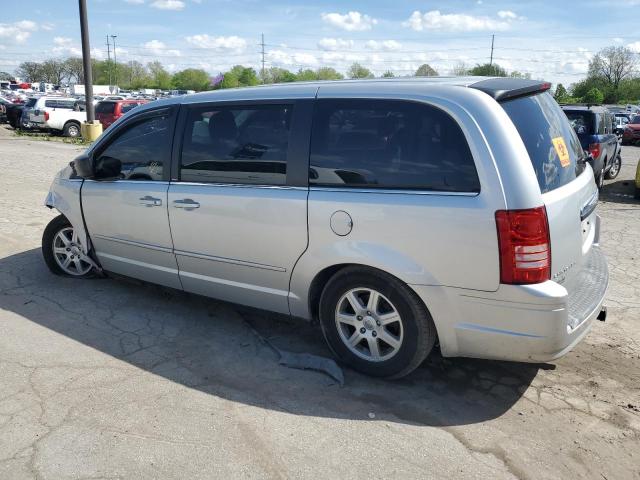 Photo 2 from auction – 2010 CHRYSLER TOWN & COU with VIN 2A4RR2D1XAR391297