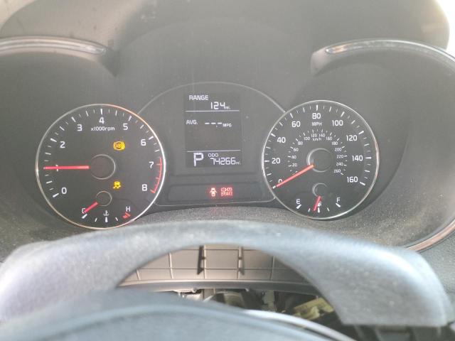 Photo 9 from auction – 2016 KIA FORTE LX with VIN KNAFK4A60G5550422