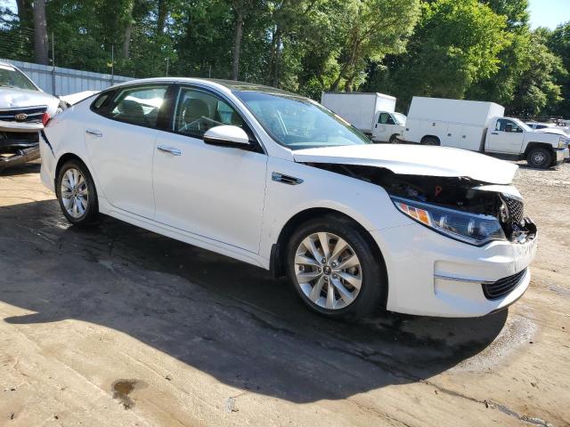 Photo 4 from auction – 2016 KIA OPTIMA EX with VIN 5XXGU4L30GG117182