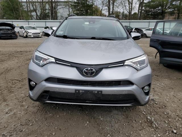 Photo 5 from auction – 2017 TOYOTA RAV4 LIMIT with VIN 2T3DFREV3HW645628