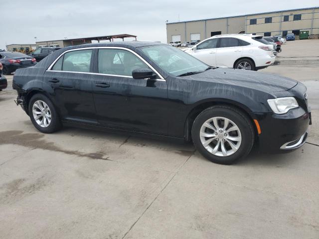 Photo 4 from auction – 2015 CHRYSLER 300 with VIN 2C3CCAAGXFH881773