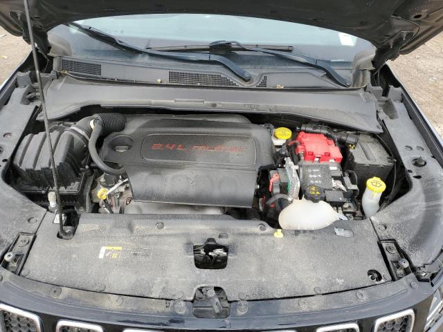 Фото 11 с аукциона – 2019 JEEP COMPASS LA с VIN 3C4NJDBB4KT675400